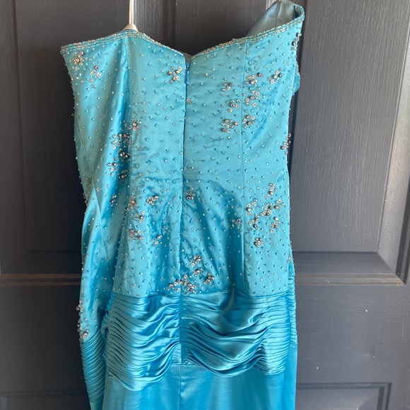 Prom Dress - Picture 6 of 7